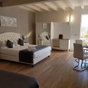 Couette-café Emozioni E Relax, Pietole